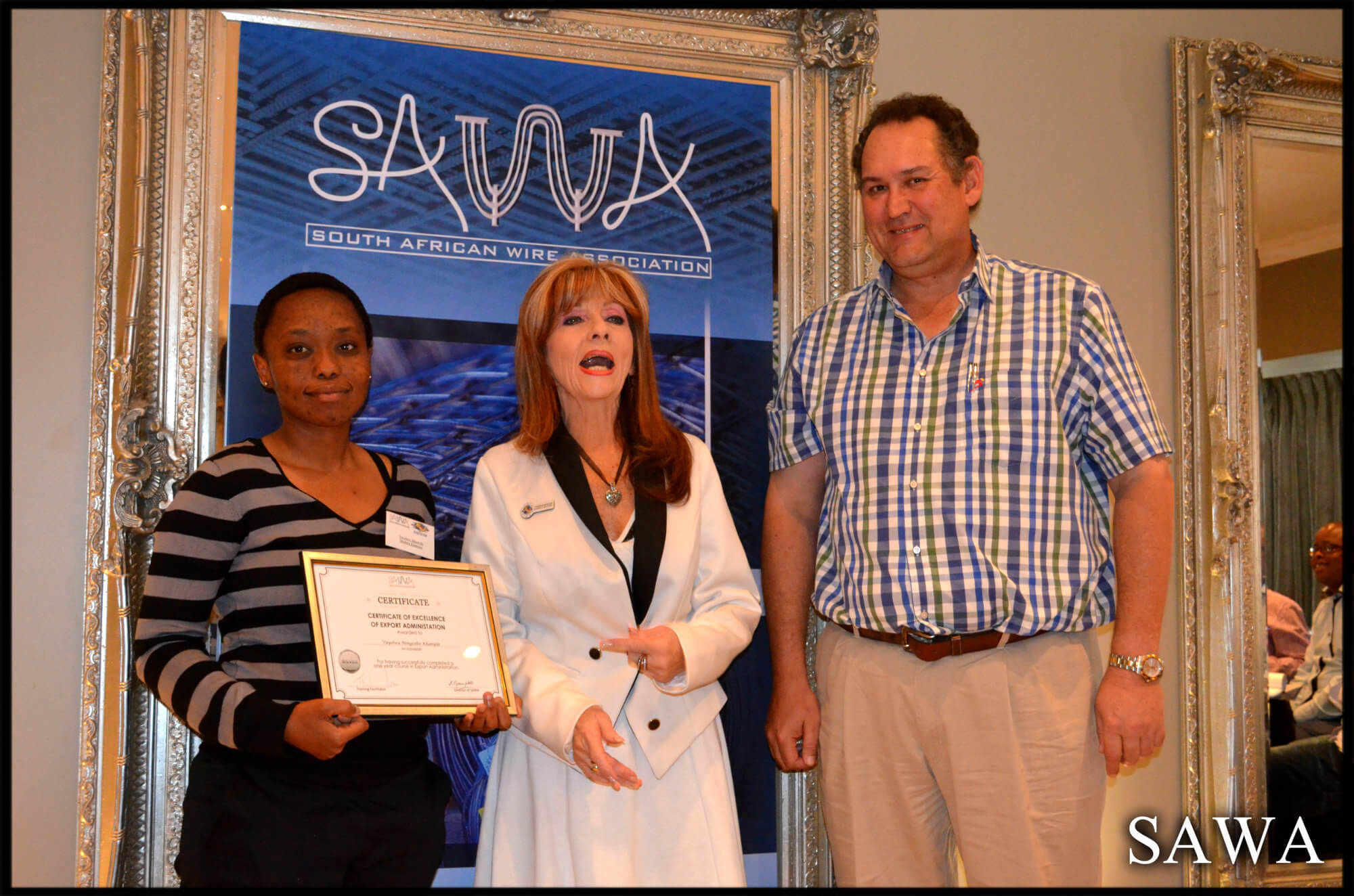 2014 Emerging Exporters graduation(9)